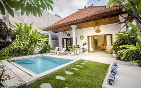 Villa Deba I By Bali Villa Solutions